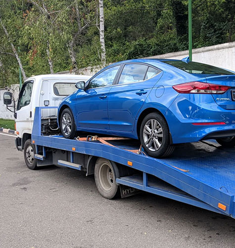 Транспортировка легковых авто в Москве